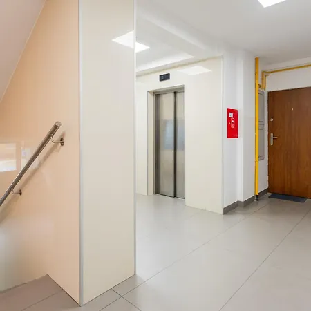 Superapart Saska 66 Apartman Varsó