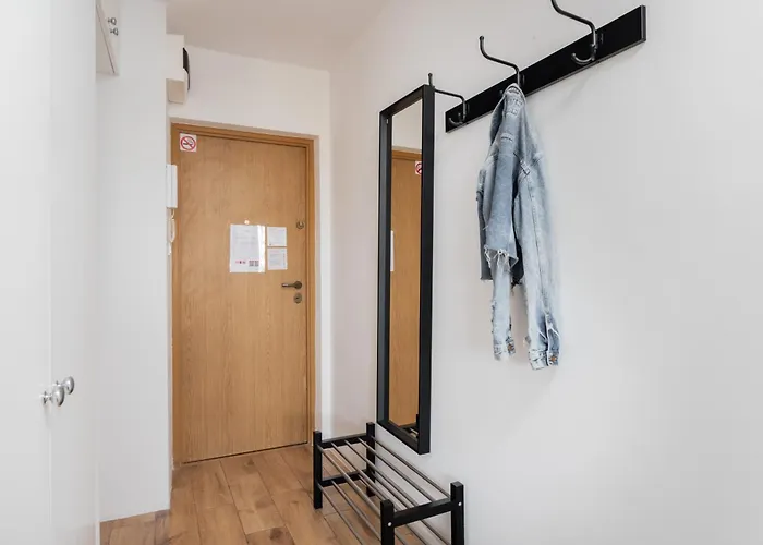 Superapart Saska 66 Варшава