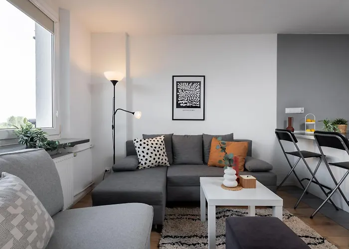 Апартаменты Superapart Saska 66