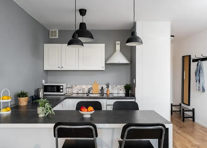 Superapart Saska 66 *